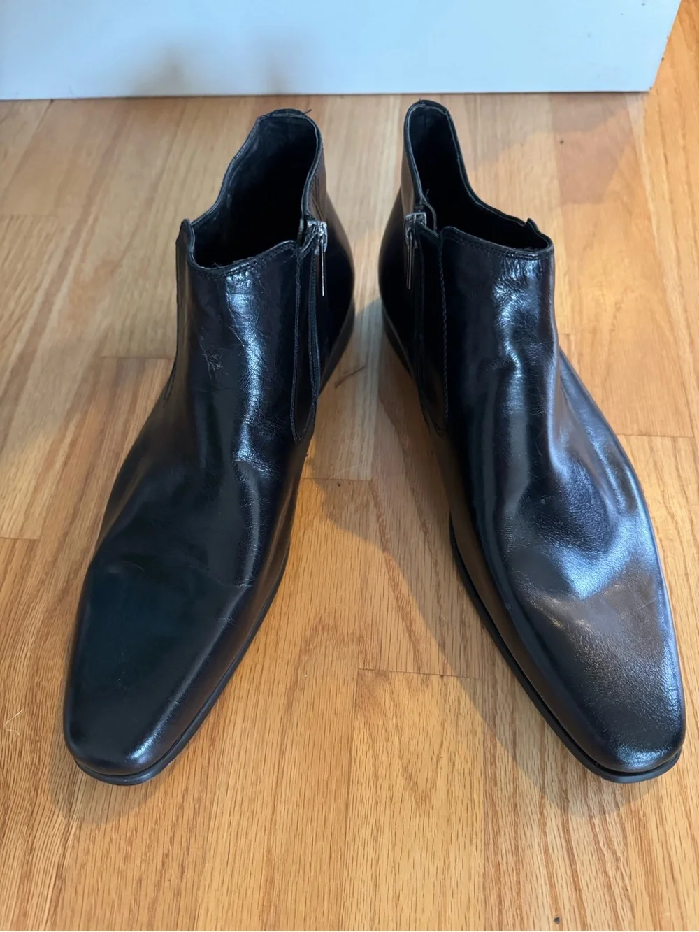 Politix sleek black